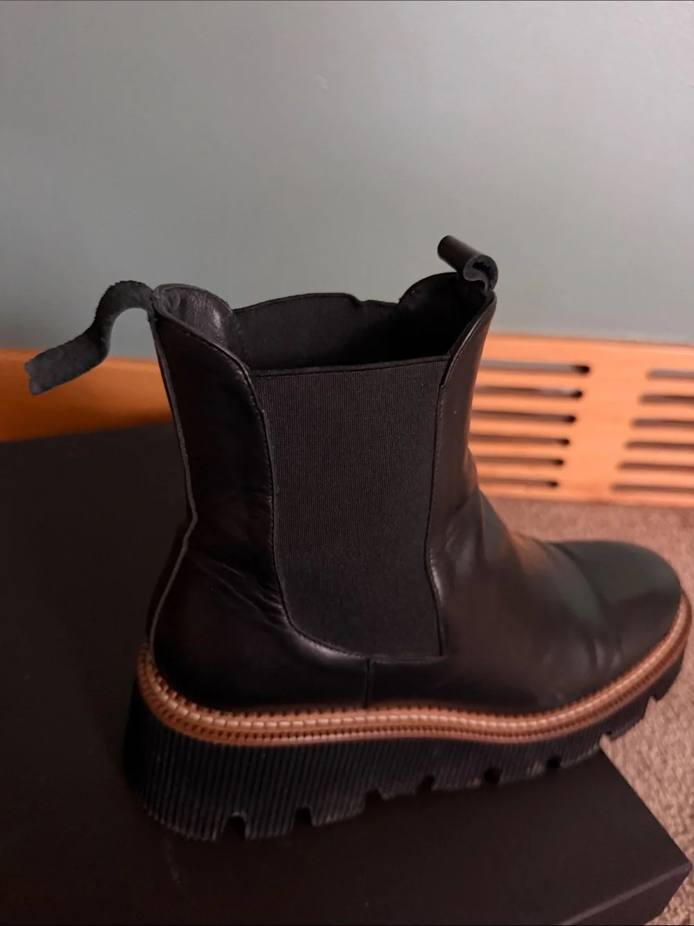 Freda Salvador boots